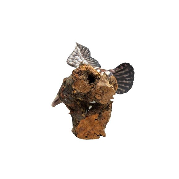 vintage hand crafted and painted wooden american eagle statue/figurine - Picture 10 of 10